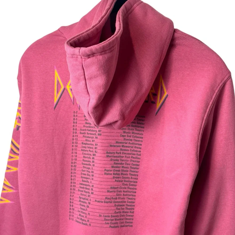 NWOT Def Leppard‎ Pink Hoodie Tour Dates Rocker Comfort Novelty Girl's M